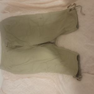 Women capri mid-rise